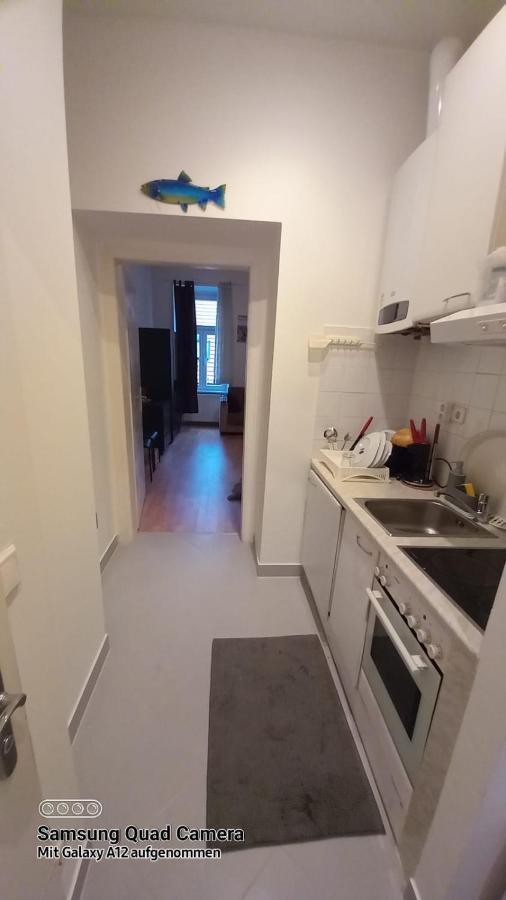 Vienna Center Studio Apartment Bagian luar foto