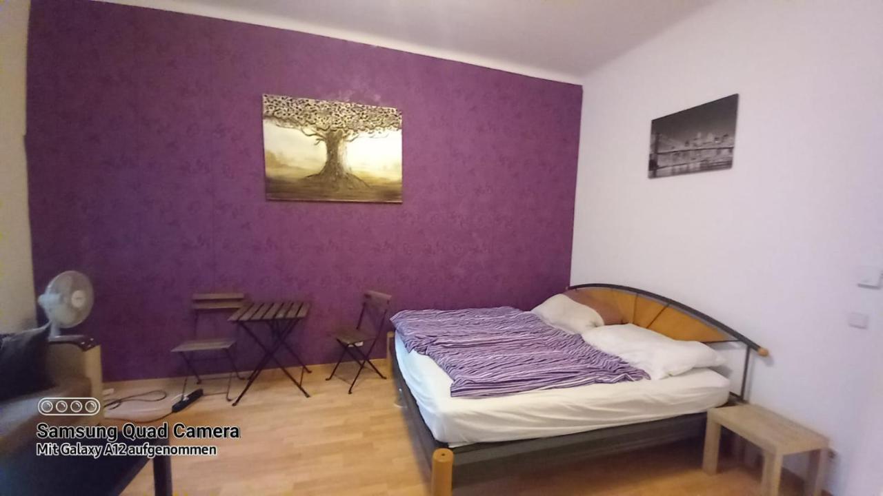 Vienna Center Studio Apartment Bagian luar foto