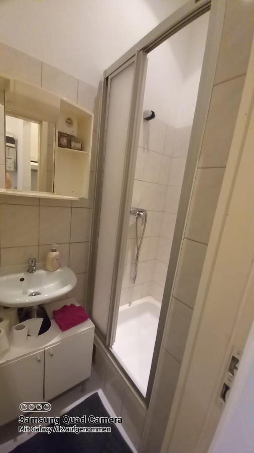 Vienna Center Studio Apartment Bagian luar foto